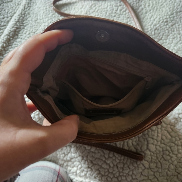 *SOLD*Nine West Genuine Leather Purse - Picture 6 of 9